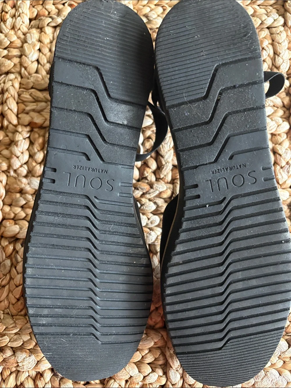 SOUL Naturalizer Black Crisscross Ankle-Strap Flat-size 10 - Picture 7 of 7